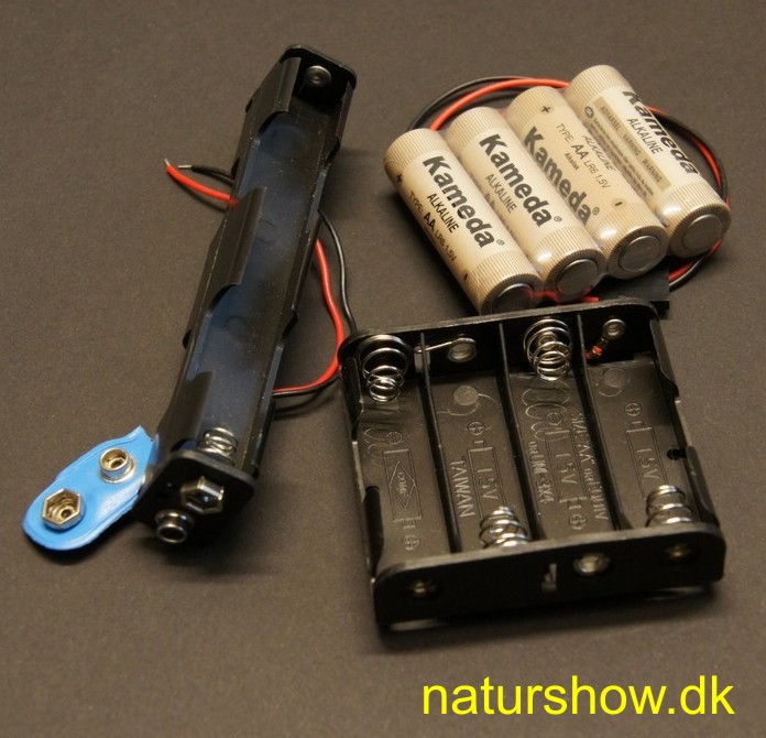 Telegrafi%20og%20telegrafister/Batteriholdere%20til%204x1,5V%20AA%20JP-DSC02695.jpg