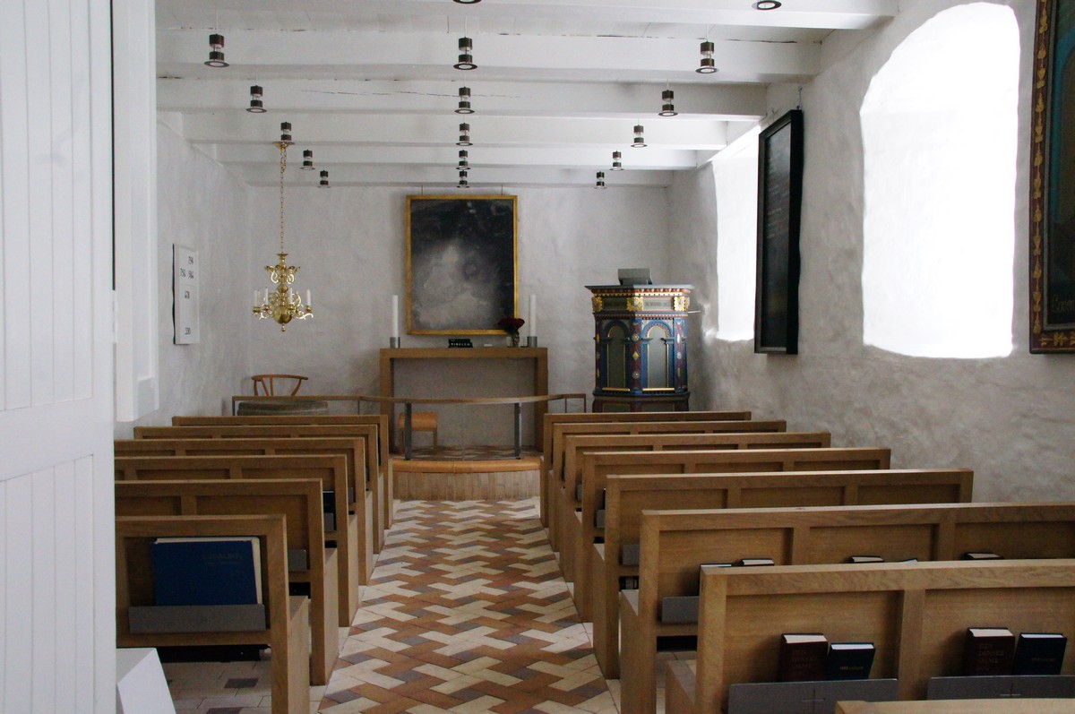 Ven%F8%20Kirke%20set%20fra%20v%E5benhuset%20korr-1%20DSC01713.jpg