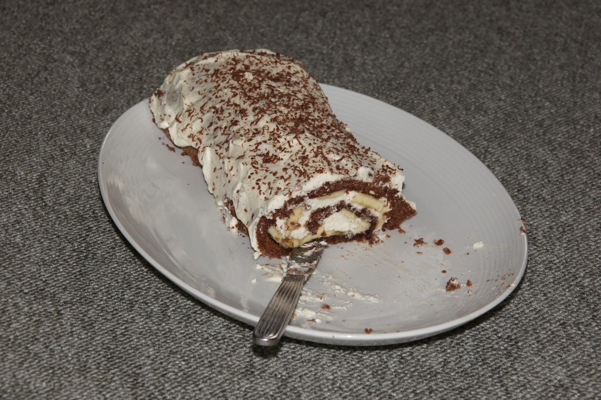 Bananroulade/Bananroulade%20besk%E5ret%20DSC02526.JPG